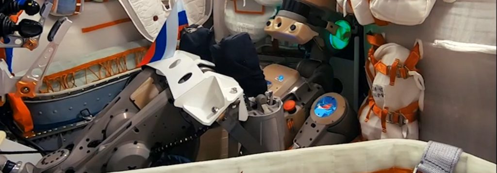 Со второй попытки робот-космонавт «Федор» попал на МКС | CityTraffic