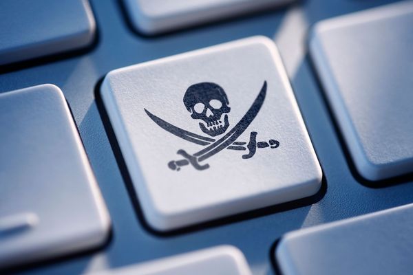 Жителю Самары дали 8 месяцев условно за торговлю пиратским софтом | CityTraffic