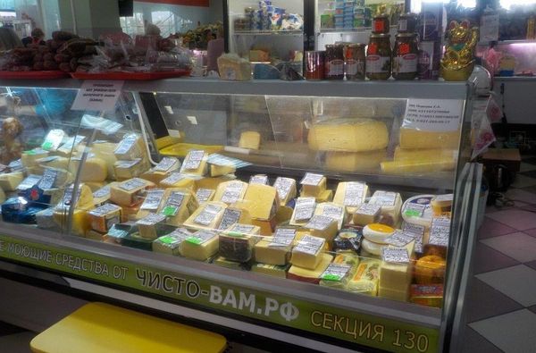 В торговом центре Самары изъяли и уничтожили более 20 кг "санкционного" сыра | CityTraffic