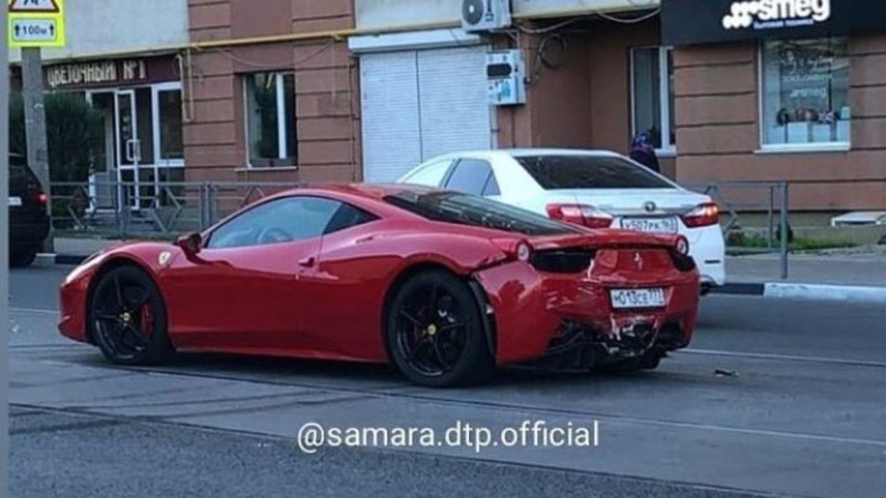 В Самаре произошло ДТП с участием Ferrari | CityTraffic