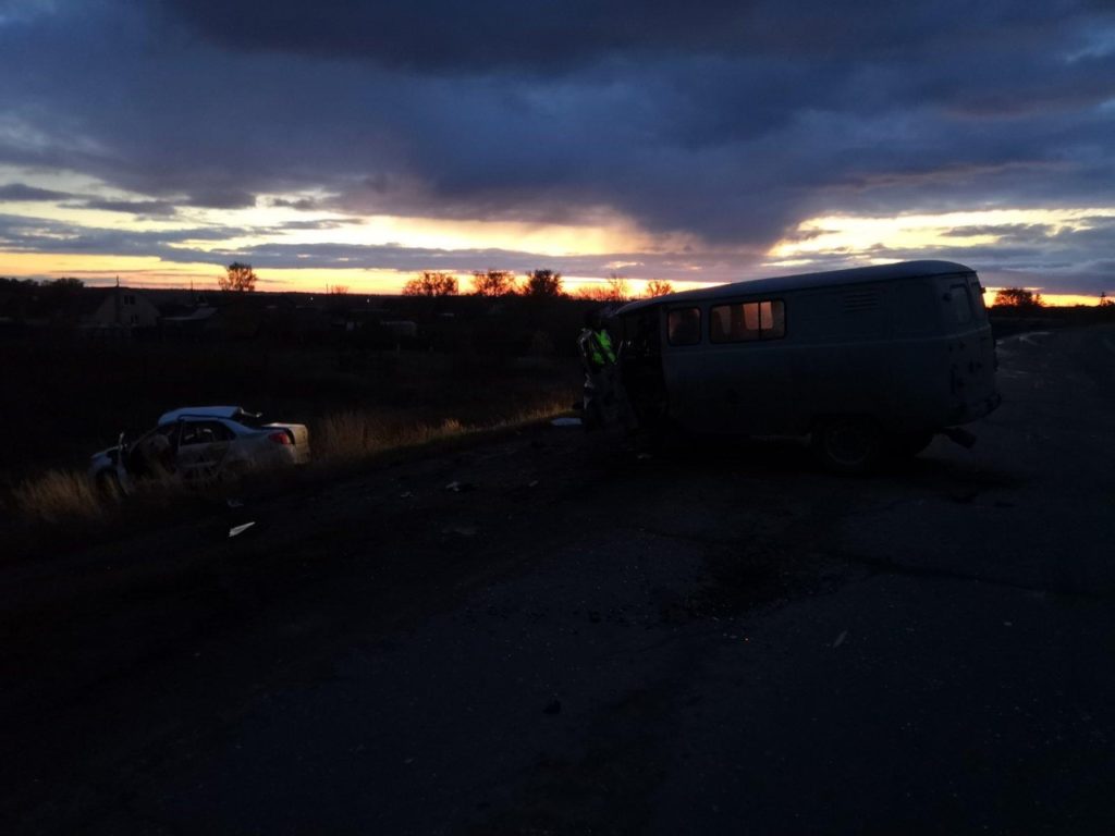 В Самарской области 22-летний водитель Datsun погиб, врезавшись в УАЗ на встречной полосе | CityTraffic