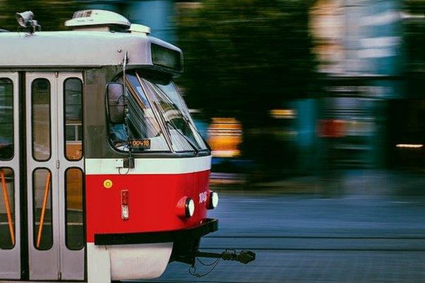 Самарское МП «ТТУ» заплатит за гибель пенси­о­нерки под трамваем 574 тысячи рублей
