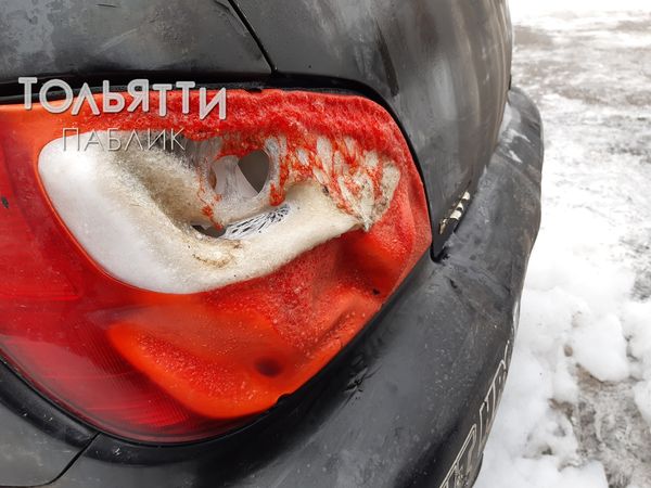 В Тольятти ночью загорелась "ГАЗель", припаркованная в "кармане" | CityTraffic