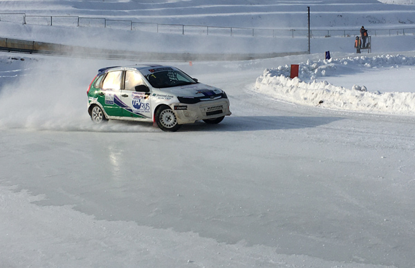 Дмитрий Брагин вновь победил в ледовых автогонках в Тольятти | CityTraffic