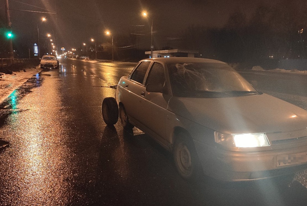 В Тольятти 18-летний водитель сбил подростка, переходившего дорогу на "зеленый" | CityTraffic