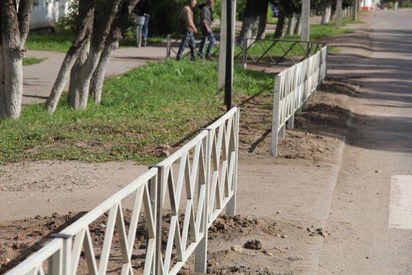 В Самаре на установку пешеходных ограждений потратят 26,5 млн рублей | CityTraffic