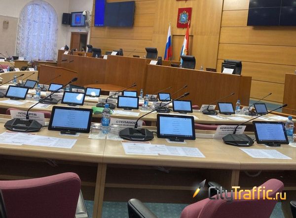 В Самарской губдуме не стали принимать законопроект о сохранении размера льгот при снижении величины прожиточного минимума | CityTraffic