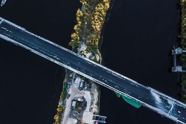 Степень готов­ности моста через Волгу с обходом Тольятти составляет 47%