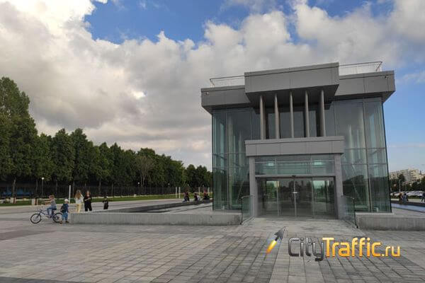 В Тольятти все недостатки по скверу 50-летия АВТОВАЗа придется устранять за счет город­ского бюджета 