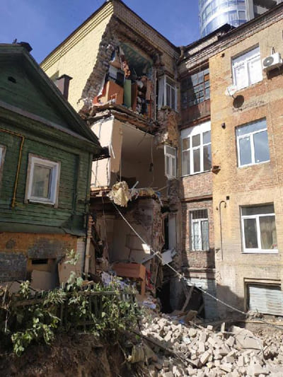 Прокуратура организовала проверку по факту обрушения стены жилого дома в Самаре