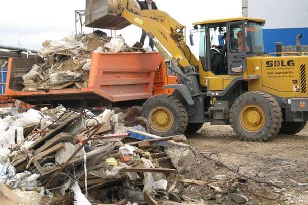 В Красноглинском районе Самары на вывоз строительного мусора потратят 5 млн рублей | CityTraffic