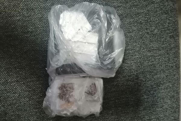 Жителя Жигулевска поймали с 6 граммами N-метилэфедрона в кармане | CityTraffic