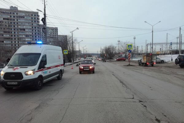 В Тольятти 11-летняя девочка была сбита на пешеходном переходе | CityTraffic