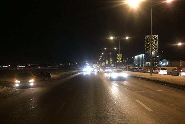 В Самаре 61-летняя женщина попала под машину, переходя Московское шоссе не там, где нужно | CityTraffic