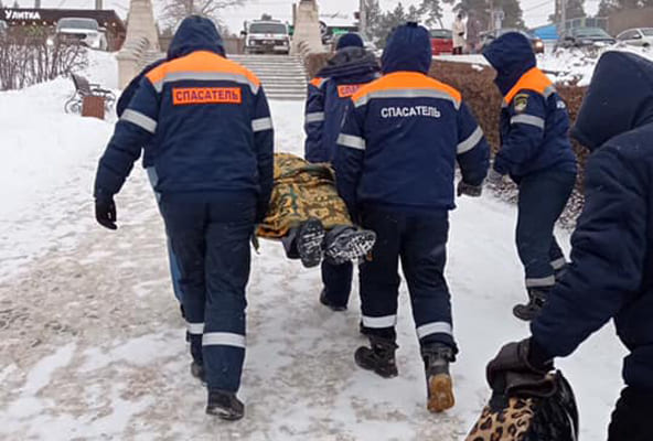 В Тольятти еще один человек пострадал, врезавшись на тюбинге в препятствие | CityTraffic