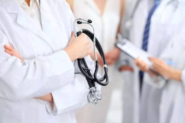 Эксперты заявили о том, что дефицит медиков в Самарской области усилился за год