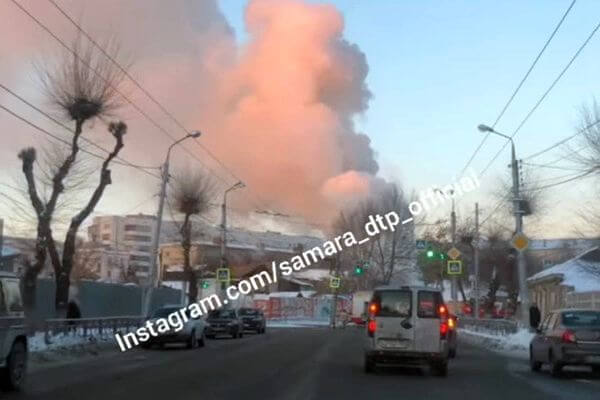 В Самаре перекрыли движение из-за пожара в центре города | CityTraffic