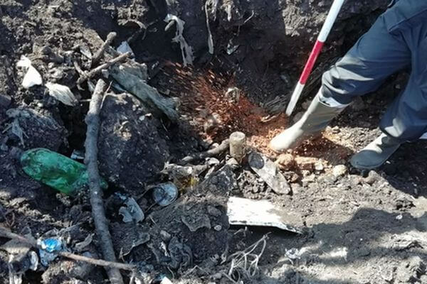 "Отмыл" деньги, закопав мусор в землю, коммерсант из Самарской области | CityTraffic