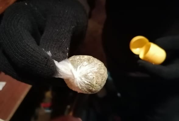 Житель Самарской области хранил марихуану в капсуле из-под шоколадного яйца | CityTraffic