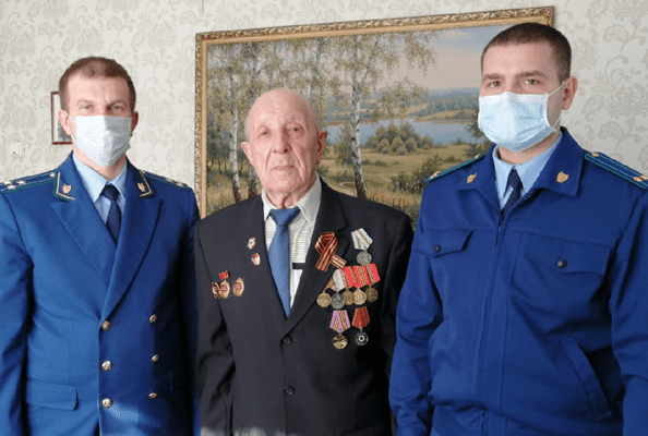 В Самарской области после вмешательства прокуратуры 90-летний ветеран ВОВ получил положенные ему выплаты