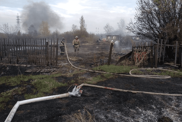 В Волжском районе Самарской области огонь уничтожил 14 дачных строений | CityTraffic