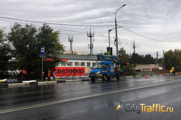 На улице Матросова в Тольятти появился 8-й по счету светофор | CityTraffic