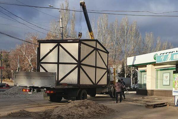 В Самаре снесли незаконный киоск в Промышленном районе
