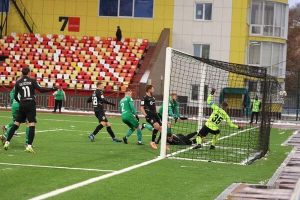 Тольяттинский "Акрон" сыграл вничью с "Томью" в результативном матче | CityTraffic