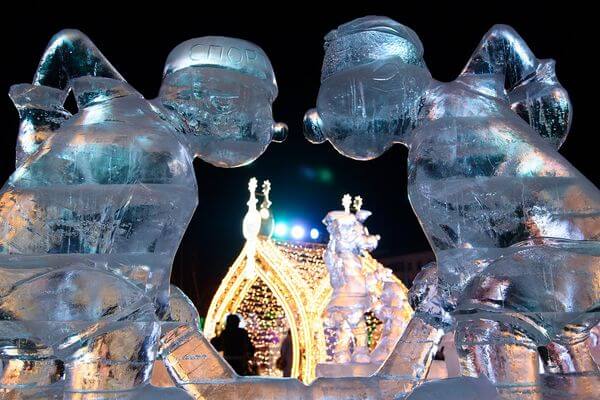 К зимним забавам на площади Куйбышева в Самаре можно присоединиться со 2 января | CityTraffic
