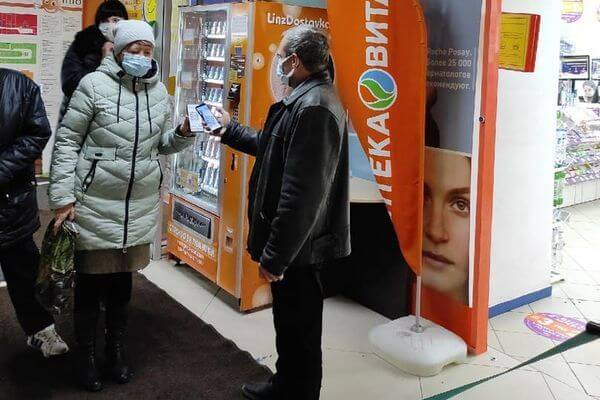 В Самаре в ТЦ на Московском шоссе посети­телей пускали без проверки QR-кодов или справок