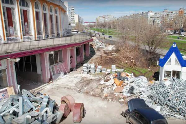 Разрушение «Колизея» в Самаре попало на видео