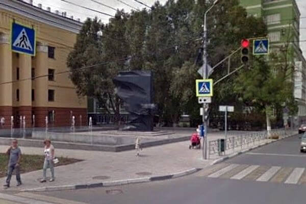 В Самаре отремон­тируют монументы за 1,25 млн рублей
