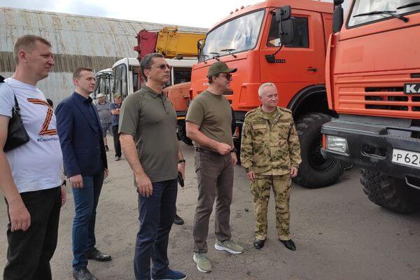 Губернатор Дмитрий Азаров наращивает добро­воль­ческие силы Самарской области на Донбассе