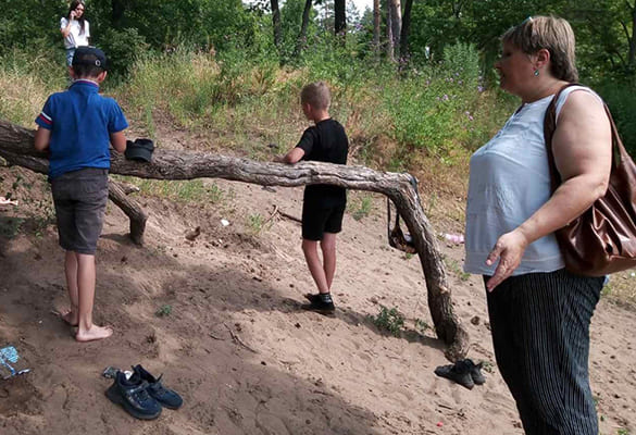 В Тольятти за неделю составили 15 прото­колов на родителей, чьи дети купались в местах, где это запрещено