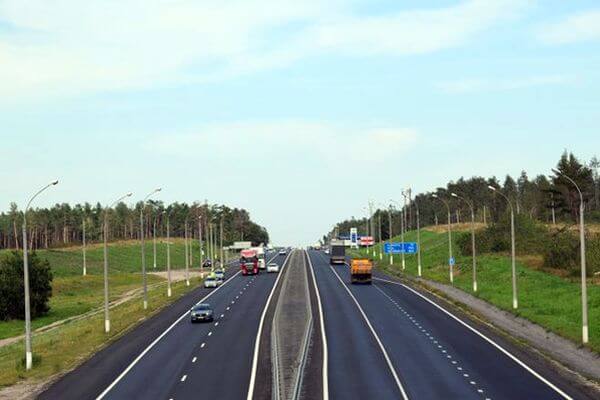 До 19 сентября грузовикам запрещен проезд по участку трассы М‑5 в Самарской области