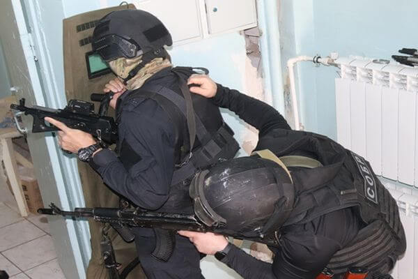 В Самарской области силовики освободили залож­ников, захва­ченных условными терро­ри­стами в религи­озном учреждении