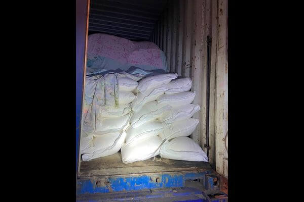 Самарские таможенники не пустили в Казахстан караван автомо­билей с 220 тоннами сахара