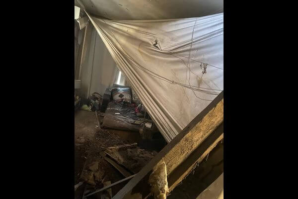 Самарский дом, в котором обрушился потолок, аварийным не признавали