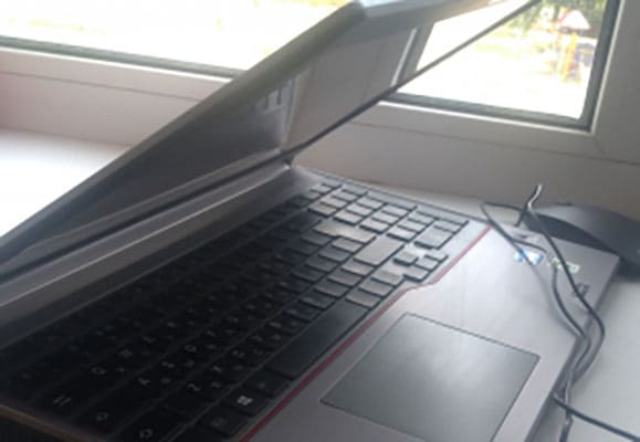 В Самаре работник автосервиса лишился ноутбука и телефона после ссоры с бывшим начальником 