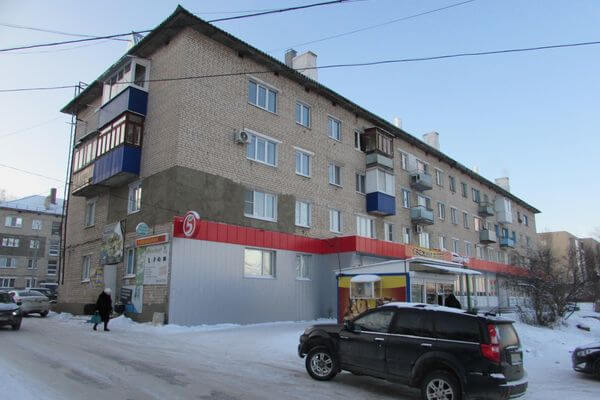 Два жителя Тольятти приехали в Жигулевск и украли продукты из магазина
