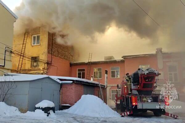 В Самаре предъ­явлено обвинение жильцу дома на Некрасовской, из-за которого начался пожар, унесший жизни женщины и ребенка