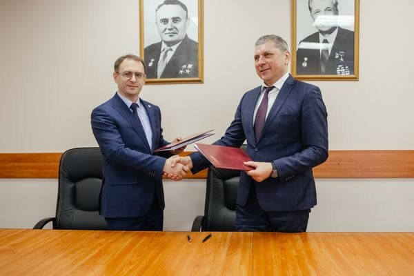 Индустриальным партнером Самарского универ­ситета стал «Авиакор — авиаци­онный завод»