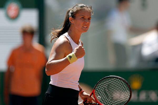 Теннисистка Дарья Касаткина стартовала с победы на «Ролан Гаррос»