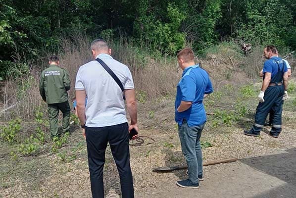В Тольятти в канали­за­ци­онном колодце обнаружили тело убитого владельца автостоянки