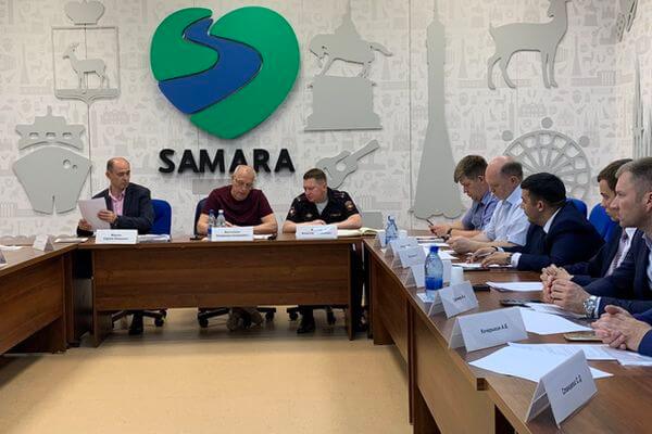 В Самаре откроют Центр управ­ления транс­портными потоками, откуда можно будет опера­тивно управлять светофорами