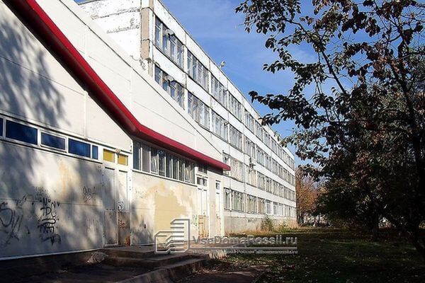 В Самаре на капитальный ремонт кровли бассейна школы № 157 выделили 4,3 млн рублей