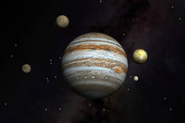 Ученые из Самары придумали, как исполь­зовать атмосферу Юпитера в качестве тормоза для косми­че­ского зонда