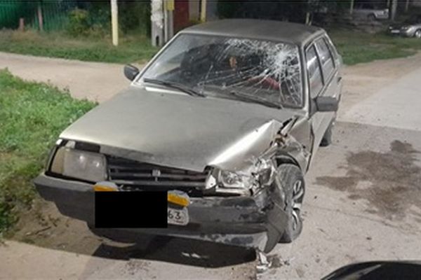 4 человека пострадали в столкновении двух автомобилей в Самарской области