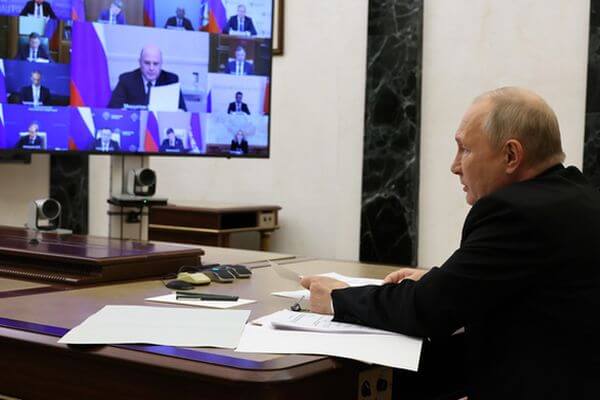 Дмитрий Азаров принял участие в заседании Совета по страте­ги­че­скому развитию и нацпроектам
