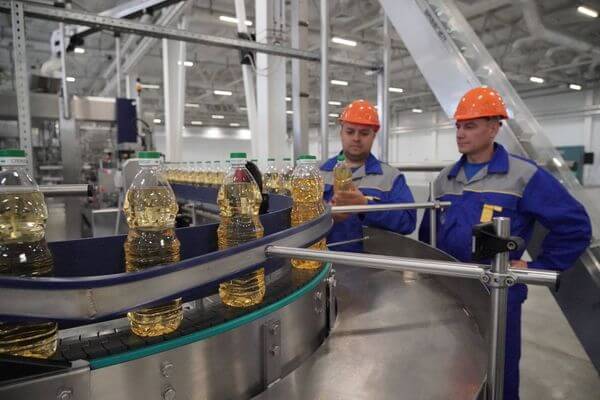 В Самарской области начал работать один из крупнейших в Европе заводов по произ­водству расти­тельного масла 